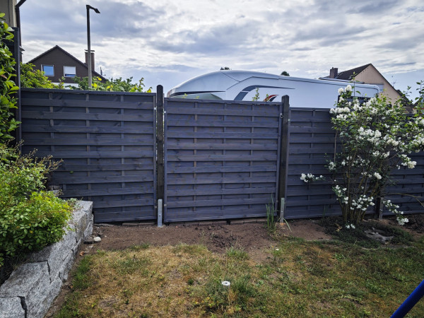 Clôture pare-vue en pin de Bretagne gris