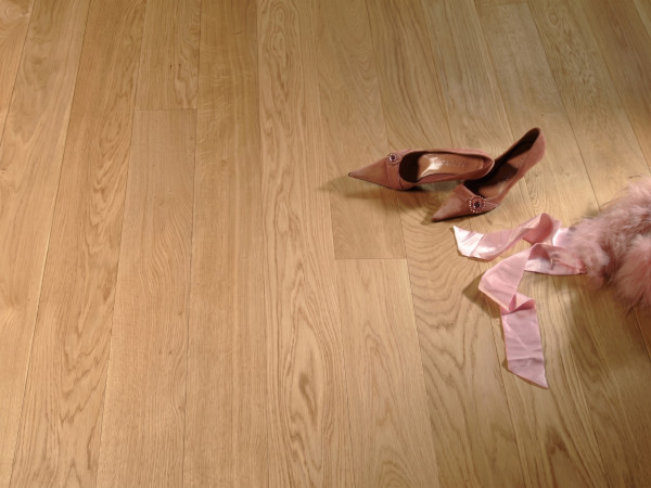 Parquet massif chêne européen Select brut, poncé