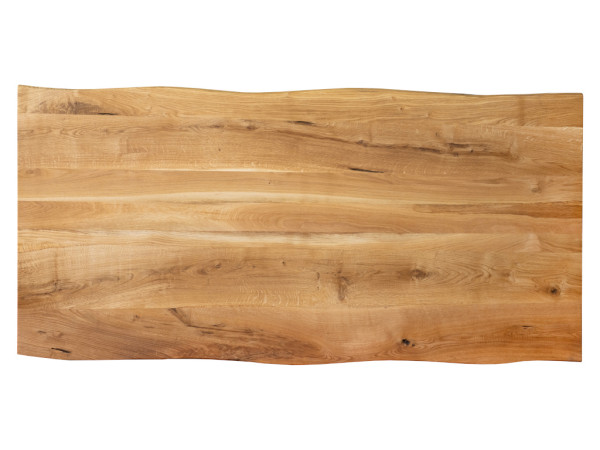 Plateau de table avec chant forestier en chêne