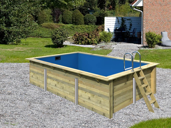 Illustration montrant une piscine en bois avec skimmer (disponible en option L7900445)