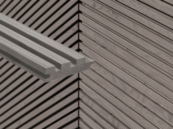 Profilé de bardage en pin thermo-traité Vaiva 26 x 117 mm